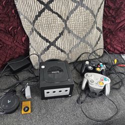 Nintendo Game Cube System Bundle With Games