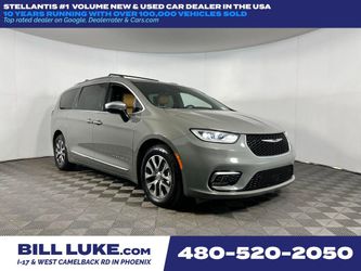 2023 Chrysler Pacifica Hybrid