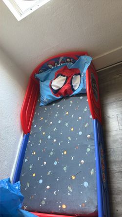 Toddler bed new never used