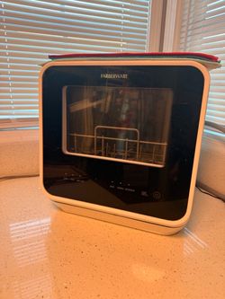 Countertop dishwasher