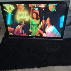 Vizio 41 Inch Tv Great Picture With Wall Mount Or Without