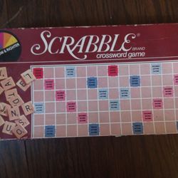 Vintage Scrabble Boardgame Righter