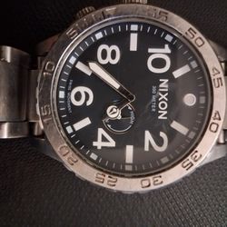 Nixon fifty one thirty Stainless steel