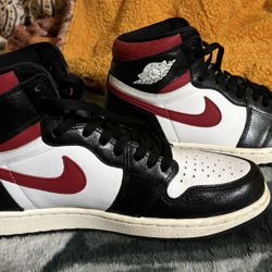 size 10 Air Jordan 1 gym red