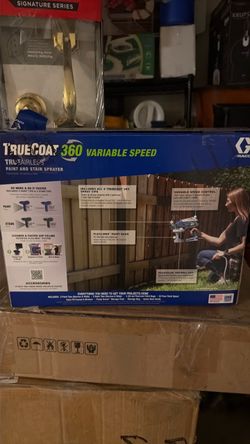 GRACO TRUE COAT 360 VARIABLE SPEED TRUE AIRLESS PAINT AND STAIN SPRAYER.