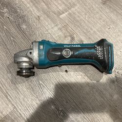 Makita 18 V Cutter And Grinder Cut Off Tool