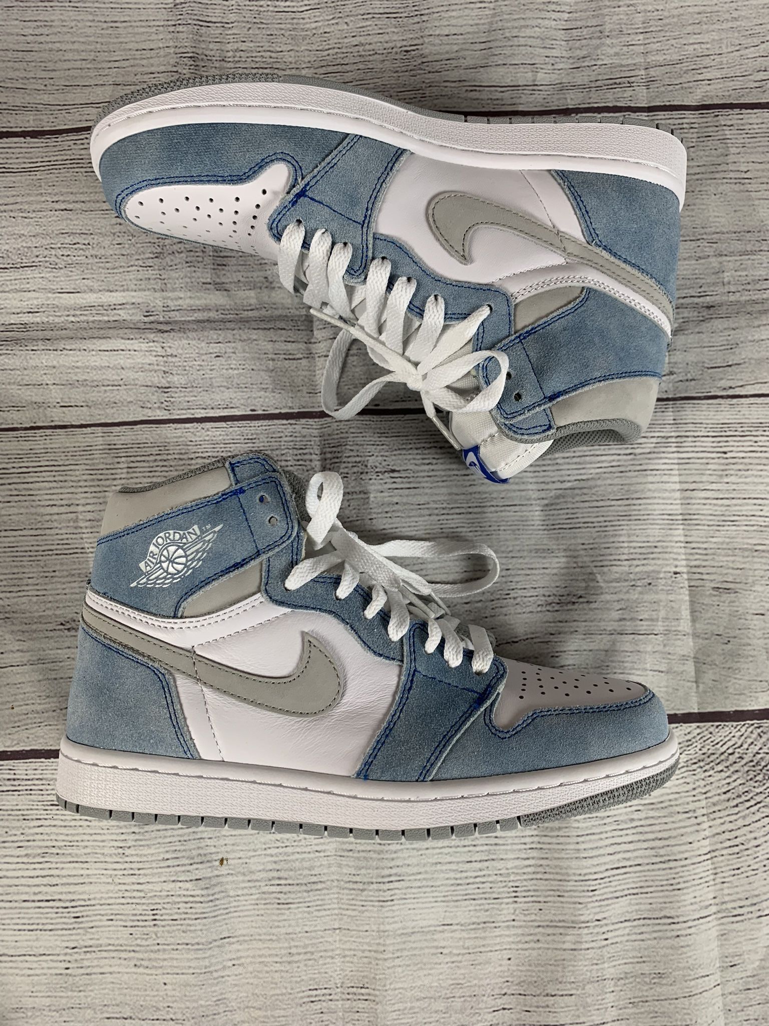 New Jordan 1 Mens Size 7