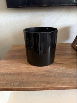 6x6 Black Glass Vases