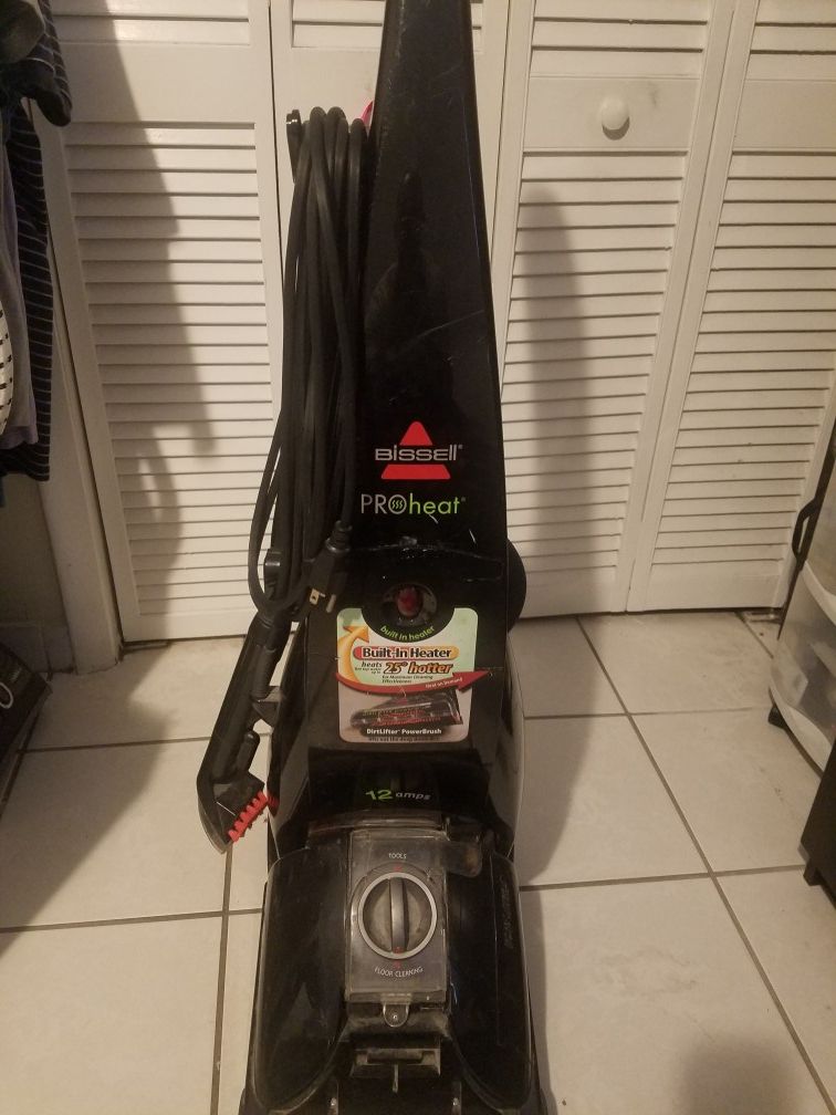 Bissell proheat 12 amp dirtlifter powerbrush for Sale in Miami, FL