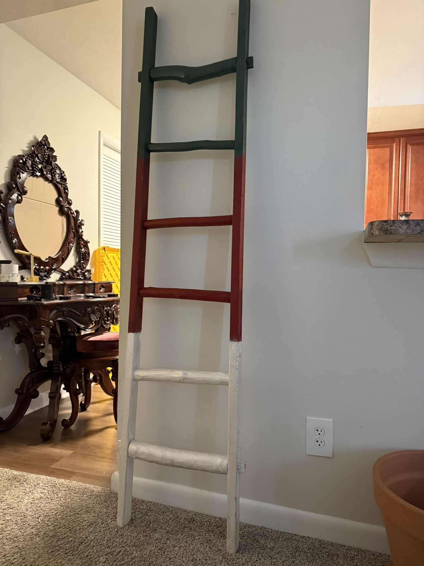 Christmas Wood Ladder