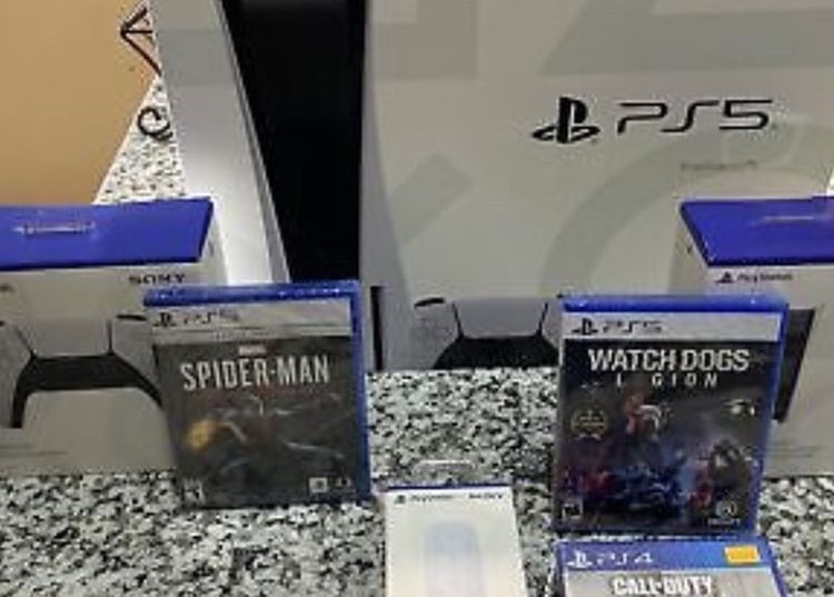 Sony PS5 Blu-Ray Edition Console - White Bundle