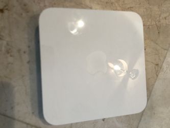 Apple Extreme Base Station router A1408
