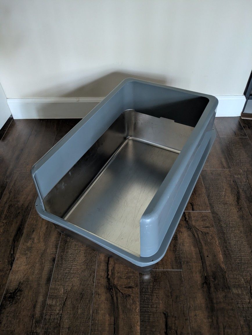 Stainless steel cat litterbox appx. 24" long x 16" wide x 6" deep