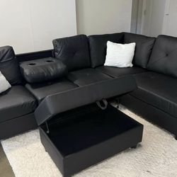 Rocket Reversible Sectional With Cup Holder And Storage Ottoman. Brand New.