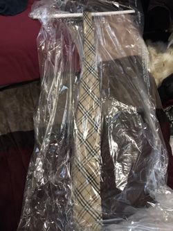 Men Burberry tie