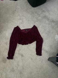 Burgundy, hot topic crop