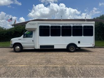 2008 Ford E450 Dually Shuttle Bus ONE OWNER