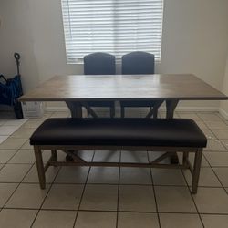 Dining Table Set 
