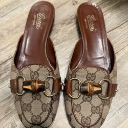 Vintage Gucci Bamboo Horsebit mules sz 6.5 beige GG canvas