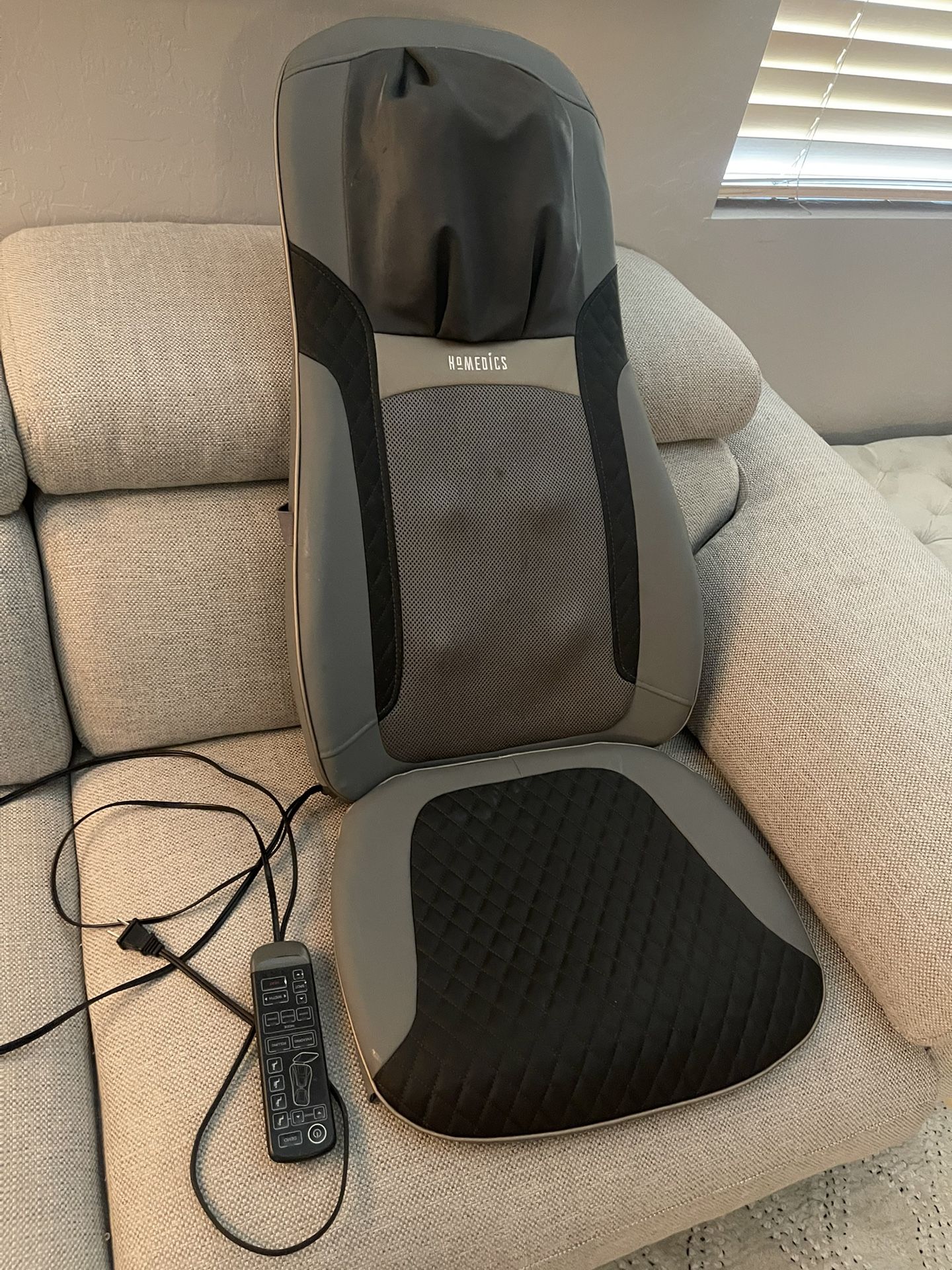 HoMedics Shiatsu Elite II Massage Cushion with Soothing Heat