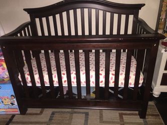Baby crib