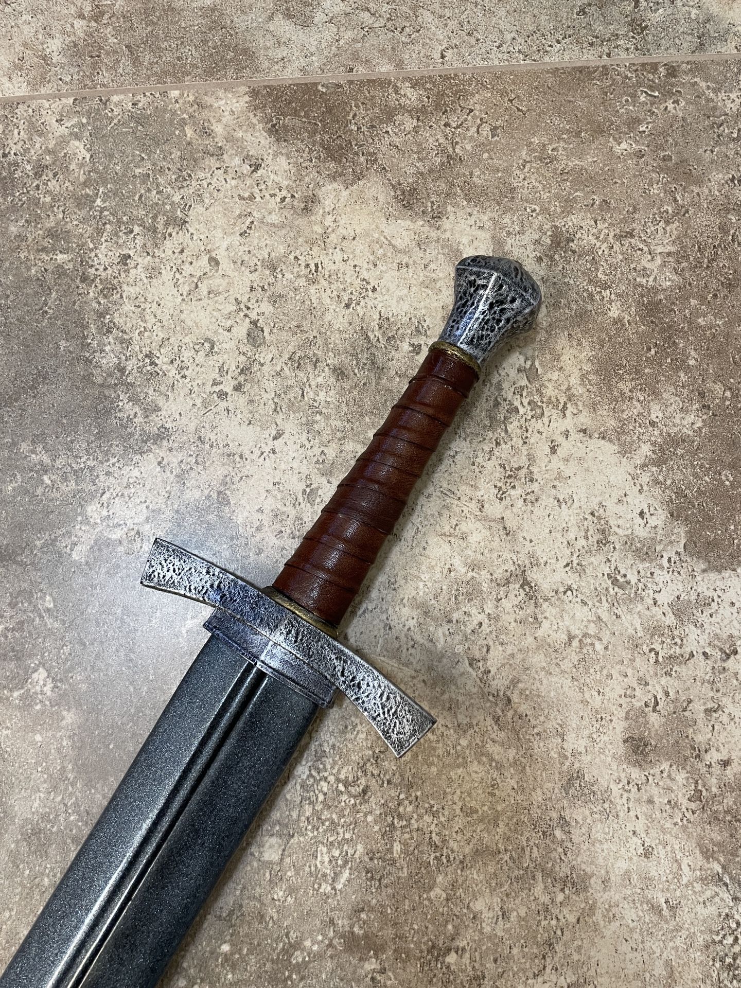 Epic Armory LARP Footman Sword 110cm Latex Hybrid