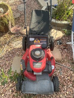 Honda GCV160 Gas Push Lawn Mower
