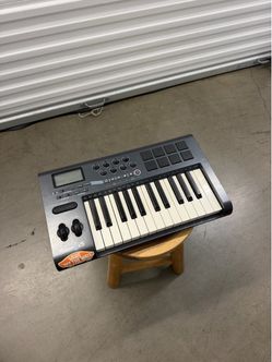 M-Audio Axiom 25