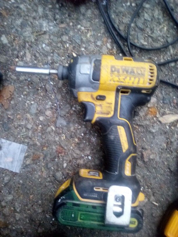 DeWalt Impact