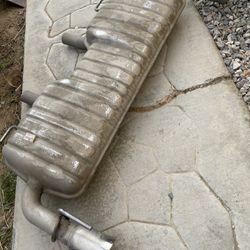 2016-2019 Chevy Camaro OEM Exhaust Muffler!