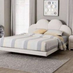 New Floating Queen Size Upholstered Platform Bed
