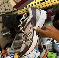 Saucony