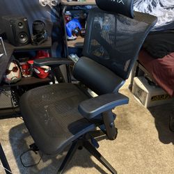 mavix gaming chair 