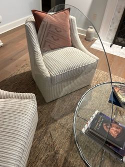 Glass top for table - 46” round