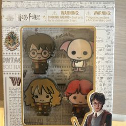 Harry Potter 4pcs Metal Pin Set
