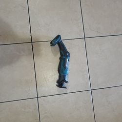 MAKITA XRJ01 18  VOLT RECIPROCATING SAW 