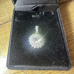 Mossinite Center Pendent With Natural Diamonds