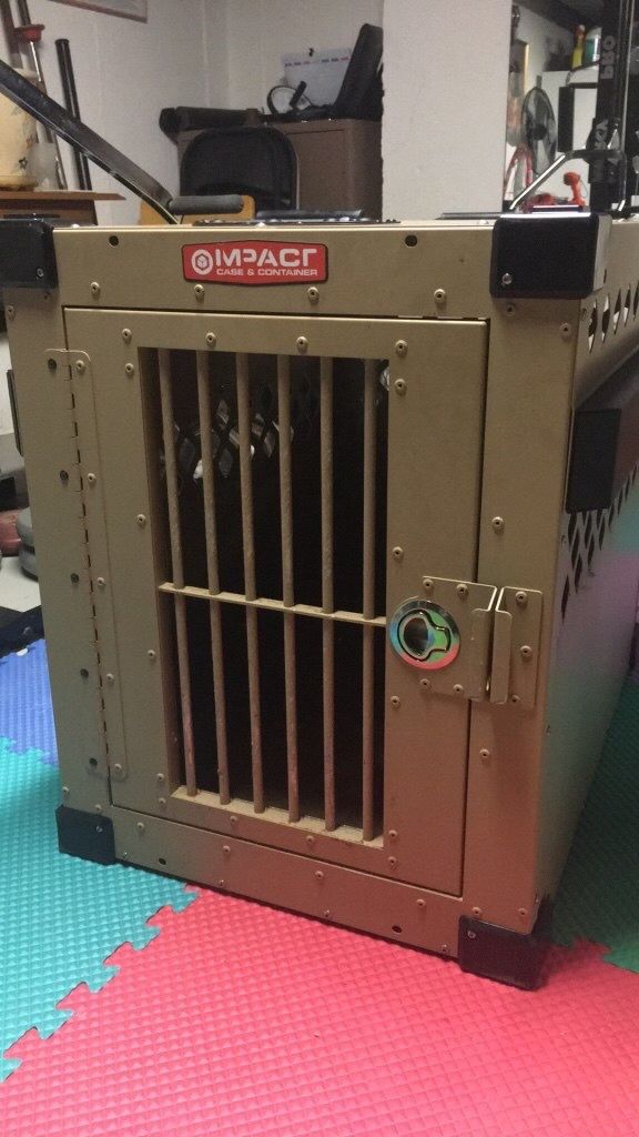 Dog crate