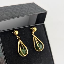 ✨💛Vintage 14K Gold Nephrite Jade Teardrop Earrings – Classic Elegance