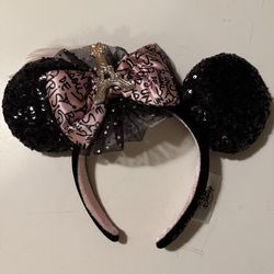 Disney Epcot World Showcase France Un Bisou Paris Eiffel Tower Ears Headband HTF