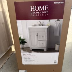 Sedgewood 24.5 in. W x 18.75 in. D x 34.375 in. H Single Sink Bath Vanity in Dove Gray