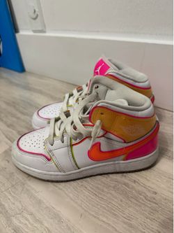 Jordan 1 women neon colors size 4 US women
