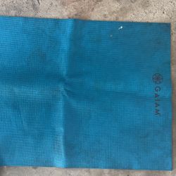 Yoga’s Mat 