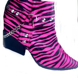 Jessica Simpson calf hair zebra print western booties size 8
