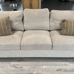 Sofa/couch