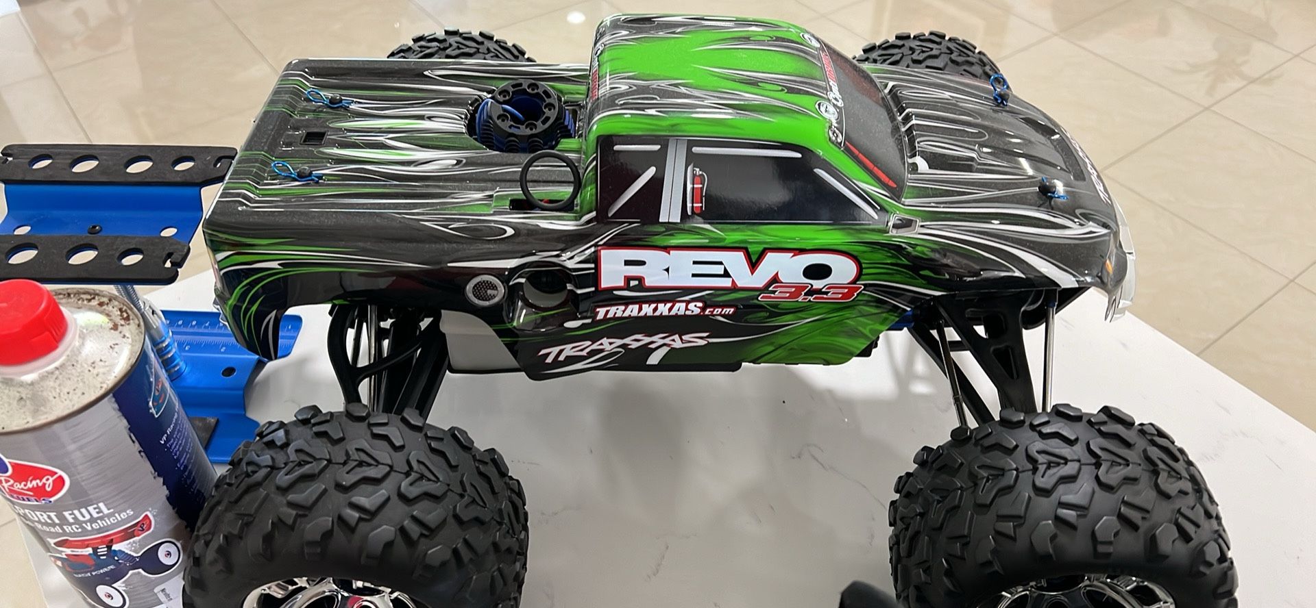 New Traxxas Revo 3.3 With Field Kit Tools Nitro 