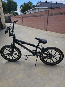 MONGOOSE BIKE