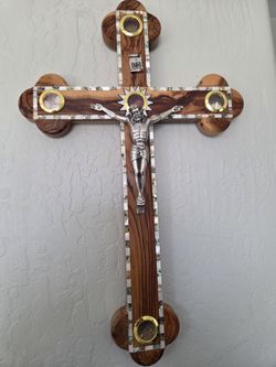 Holy Land Olive Wood And Mother Of Pearl Wall Crucifix 