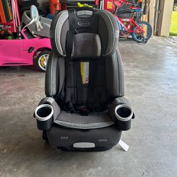 GRACO Child Car Seat