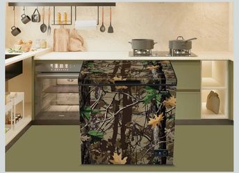 Frigidaire Chest Deep Freezer, 7 Cu. Ft. Capacity, CAMO Design-Adjustable Thermostat-Removable Vinyl Coated Wire Basket-Easy Defrost Drain- Garage Rea